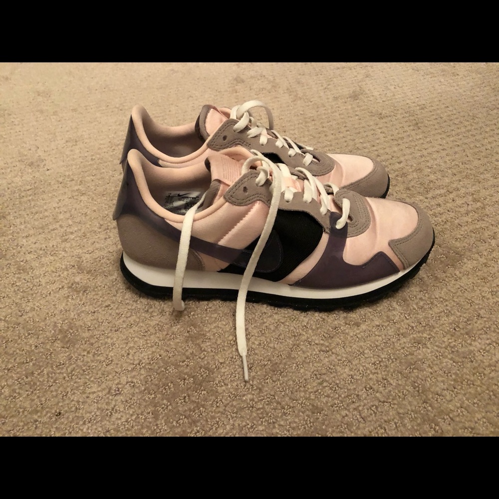 Nike shoes